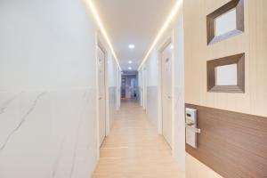 Hotel O Tanjung Duren Near Mall Citraland Formerly Suba Hotel