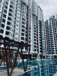K Avenue by Tiara