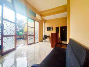 Griya Poerwoto Syariah near Pasar Klewer Solo RedPartner