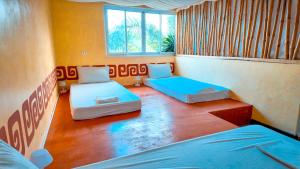 Female Dorm by Palacio Hostel