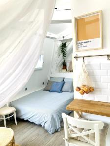 Studio dans le centre historique avec WIFI et TV