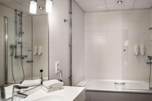 Standard Double Room room in Scandic Meilahti