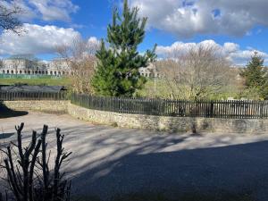 NEW, STYLISH & SPACIOUS GROUND FLOOR Mews