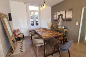 Spacious house with garden and pool