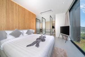 Penthouse Luxurious Seaview Patong