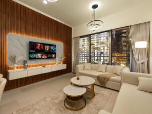 1BR Downtown I Steps to Fountain & Dubai Mall