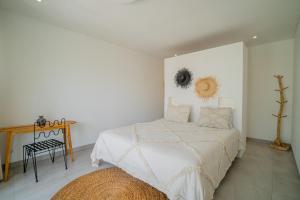 Casa Luna - 4BR villa near Canggu