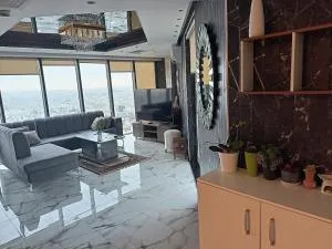 damac tower floor 28 - Ash Shumaysānī