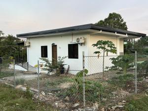 Casa Mameli 700 m from Sibukaw Beach