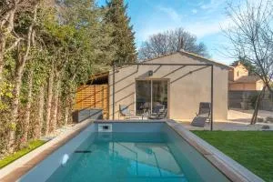 Gîte Climatisé Avec Piscine - La Barben