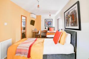 Dancenter Southwark Near London Bridge