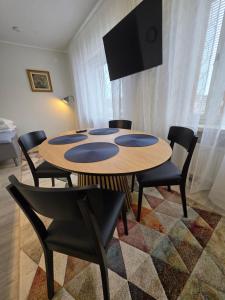 Yksiö kahdelle hengelle keskellä Lahtea