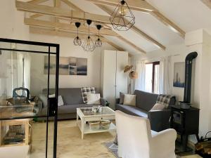 VILLA INBAR - Village house on the river