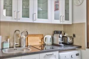 Modern flat 5min parc des Princes -15min Trocadéro