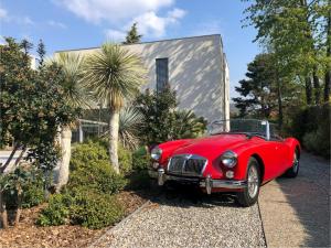 Maisons de vacances LA VILLA KORLEA AVEC PISCINE AIX LES BAINS : photos des chambres