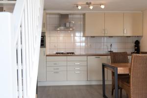 Kustverhuur, Park Schoneveld, Duinroos 123