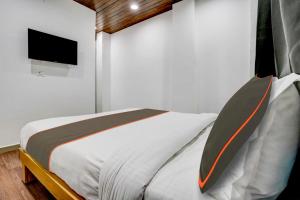 Hotel Silk, Premier Budget Friendly Luxury Hotel In Surat, Perfect For Families, Couples and Business Travelers