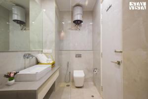 StayVista at Sabora White- Luxury 4 BHK Near Airport, Malviya Nagar, Jaipur