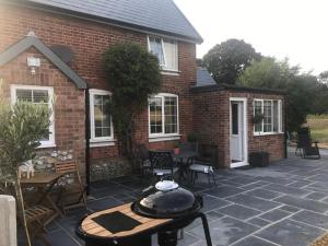 The Old Railway cottage with hot tub