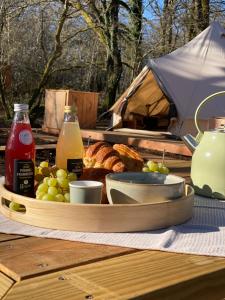 Tente luxe vue Etang avec jacuzzi 4