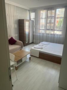 Antalyanın kalbinde teraslı odalar