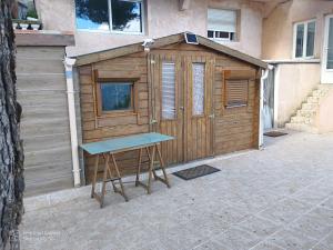 Chalets Chalet at Villa Don Quijote Nice : photos des chambres
