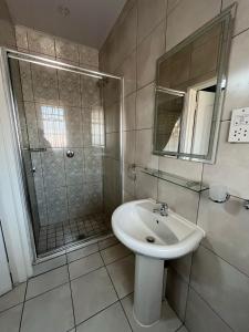 Kgale View Guest House