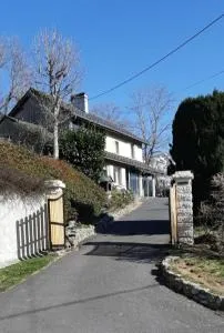 Maison au pied du puy mary - Saint-Julien-de-Jordanne