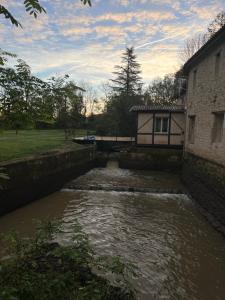 B&B / Chambres d'hotes O Vieux Moulin : photos des chambres
