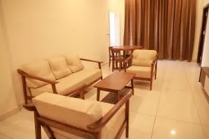 Nilgiri Woodlands Luxury Service Apartments - Pāndavapura