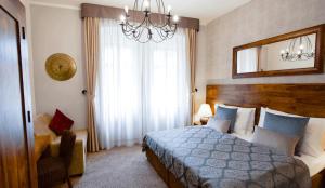 Double Room with Extra Bed room in Hotel Residence Agnes