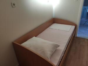 Apartment with private garden and the terrace EV station available