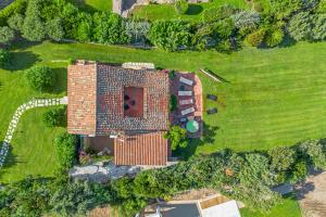 Domus de pedra img32