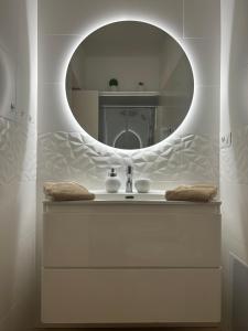 V&C HOME RENTAL SPECIALIST Appartamenti fronte Lago Maggiore