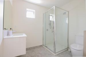 Modern 2-Bed Townhouse Close to City Attractions