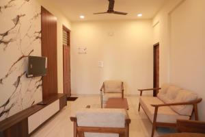 Nilgiri Woodlands Luxury Service Apartments