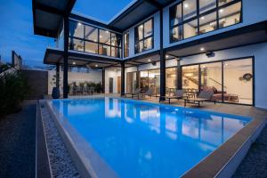 Innovative 4BR Villa Sunset Garden 1 with Oxygen Pool