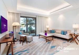 Premium Experience Address Beach Residence - Luxury Apartments