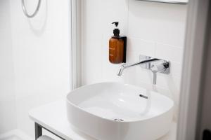 voco Zeal Exeter Science Park, by IHG