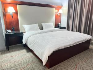 Alqalah Restotel فندق ومطعم القلعة