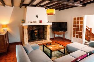 Villa Le Roc pour 10, jardin et piscine