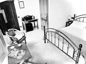 LE DIMORE DEL BORGO - 2 o 3 GIORNI A LACONI A PREZZO SPECIALE CON LA RINOMATA E INCONFONDIBILE COLAZIONE DEAJALA