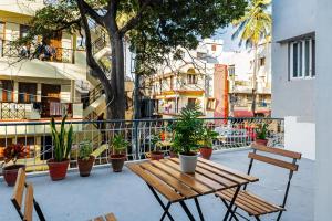 Sliceinn Prasanthi Studio Apartment - Indiranagar