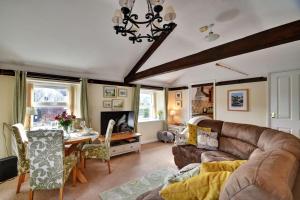 Finest Retreats - Dales Barn Top