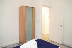 Aqua Springs, 2 BR, Sofa Bed, Sleeps 6, 1st floor apartment, near Didsbury