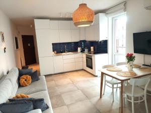 Apartament Morze Sztuki III, Jantar