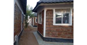 Naap Hotel & Guest House