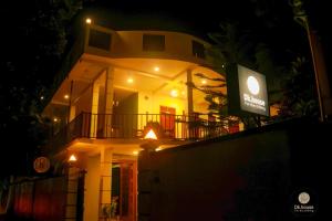 DK House
