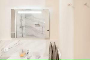 Grand Andrássy Boulevard Apartment