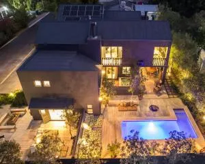 The Royal Junction - Hermon